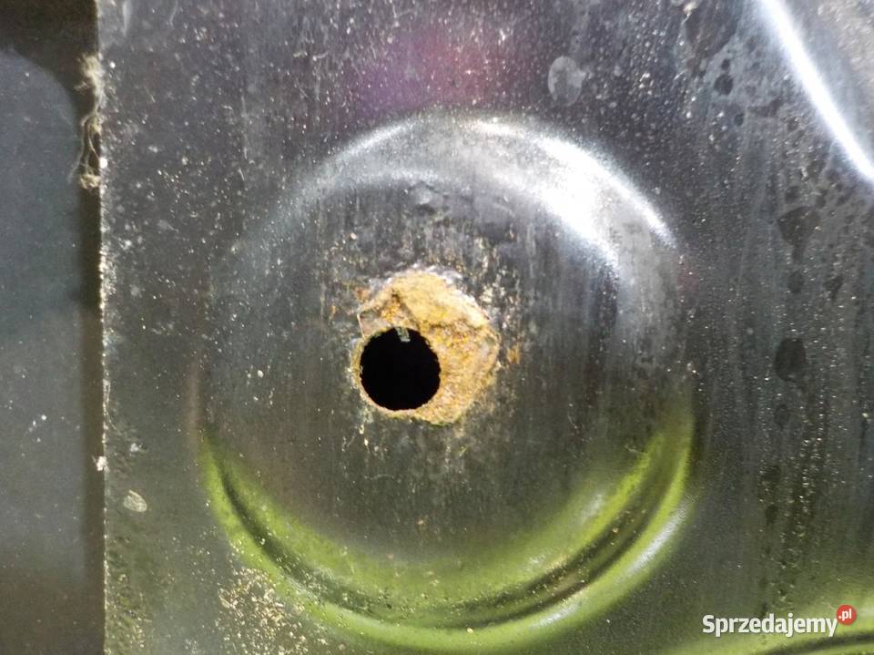 LAND ROVER FREELANDER II 22 TD4 07r AUT maska Suków sprzedam