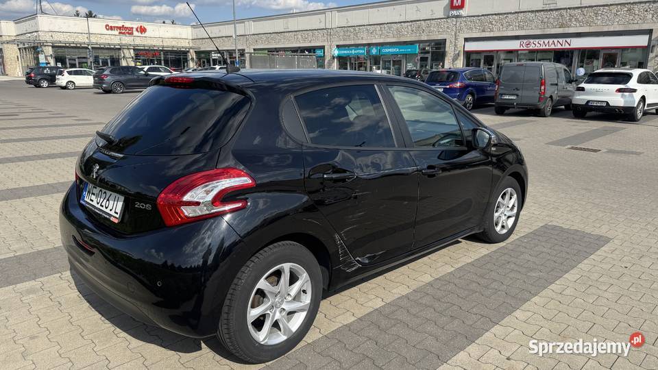 Peugeot 208 12 PureTech 82 2014 71 664 1