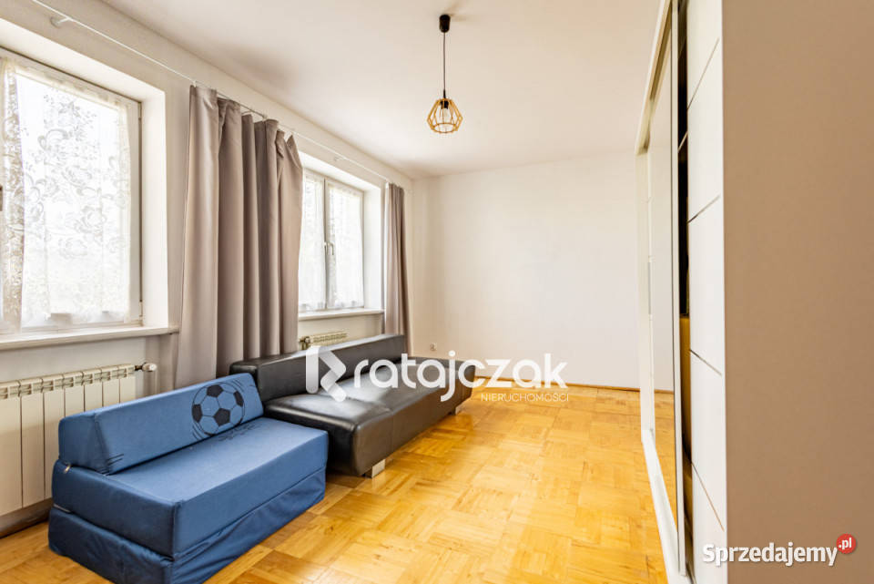 sprzedaży domu wolnostojącego 210m2 Rumia Rok budowy 1980 pomorskie sprzedam