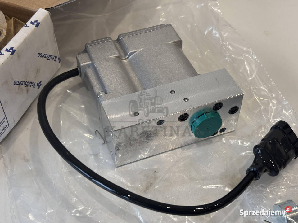 MERLO Cewka Elektrozawór Wysuwu Ramienia 086555 Jastrzębniki