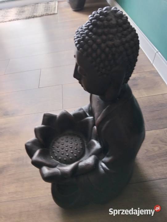 Posąg Buddy Legnica