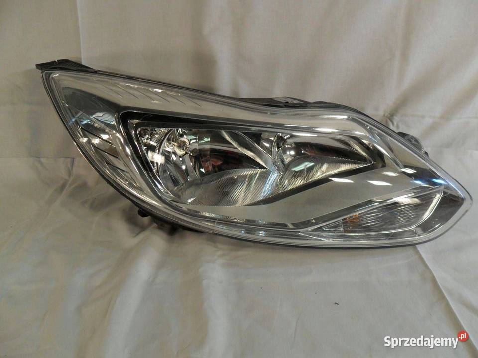 Reflektor Przód strona prawa Ford Focus osobowe Nowy Tomyśl sprzedam