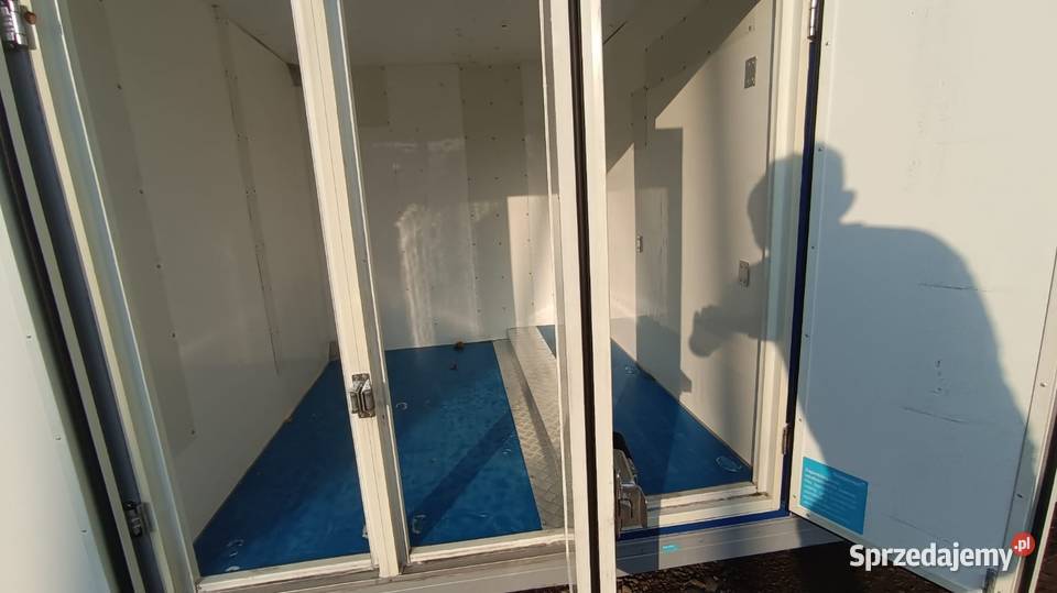 Kontener izoterma kontener magazynowy magazyn Laskowa