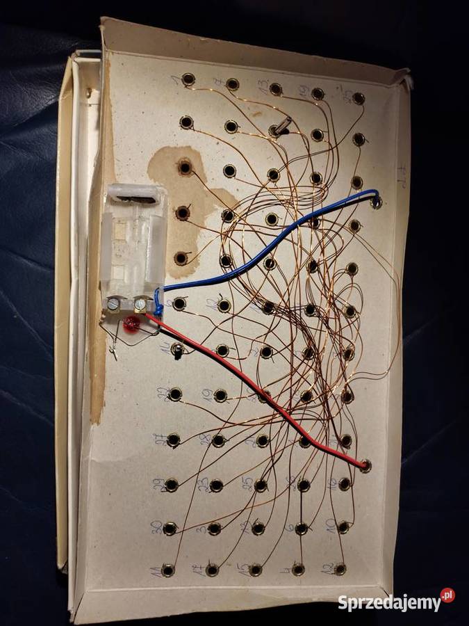 Gra PRL Encyklopedia elektryczna 360 pytań