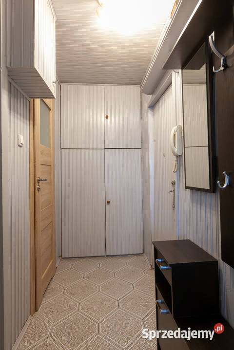 Sprzedam 2pokojowe mieszkanie 3710 m2 w Kielcach Kielce