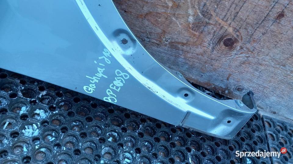 NISSAN QASHQAI J10 BŁOTNIK PRZÓD PRAWY osobowe Zbierkowo