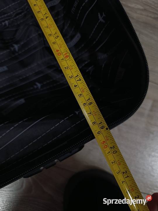 duża walizka Wittchen w kolorze bordowym Poznań