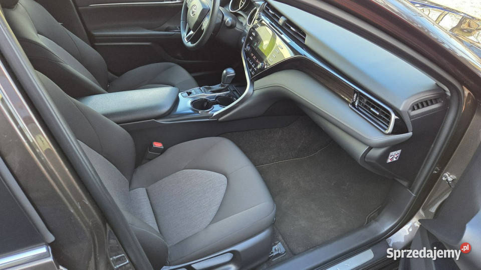 Toyota Camry 25 Hybrid FV 23 Salon Prestige Hand