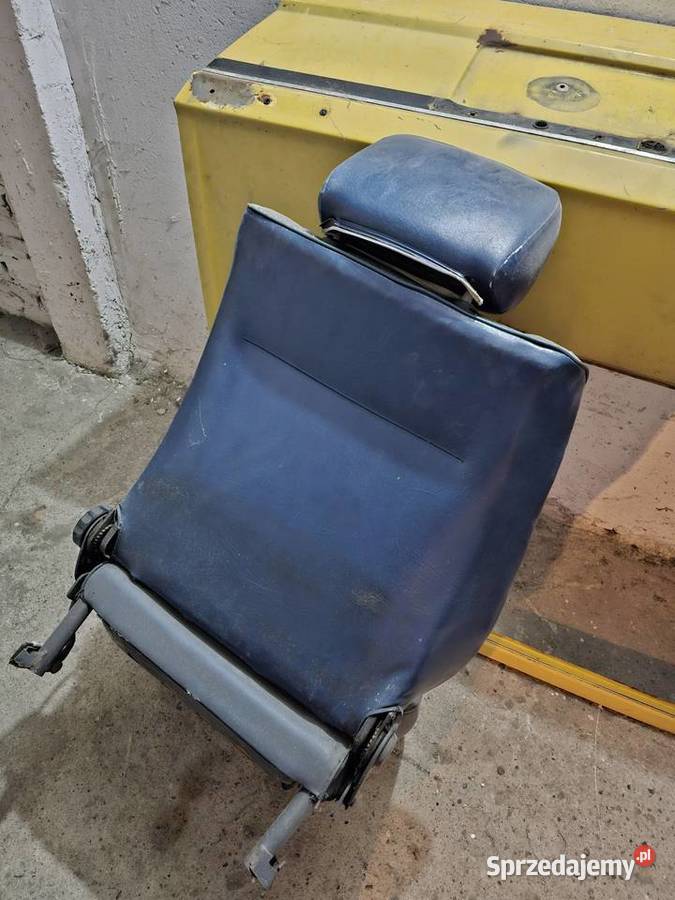 Fotele Vw Passat B2 32b Niebieskie osobowe Elbląg sprzedam