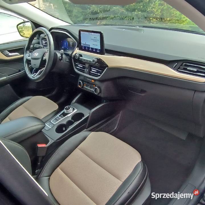 Ford Escape 20 242 AWD TITANIUM Przeworsk