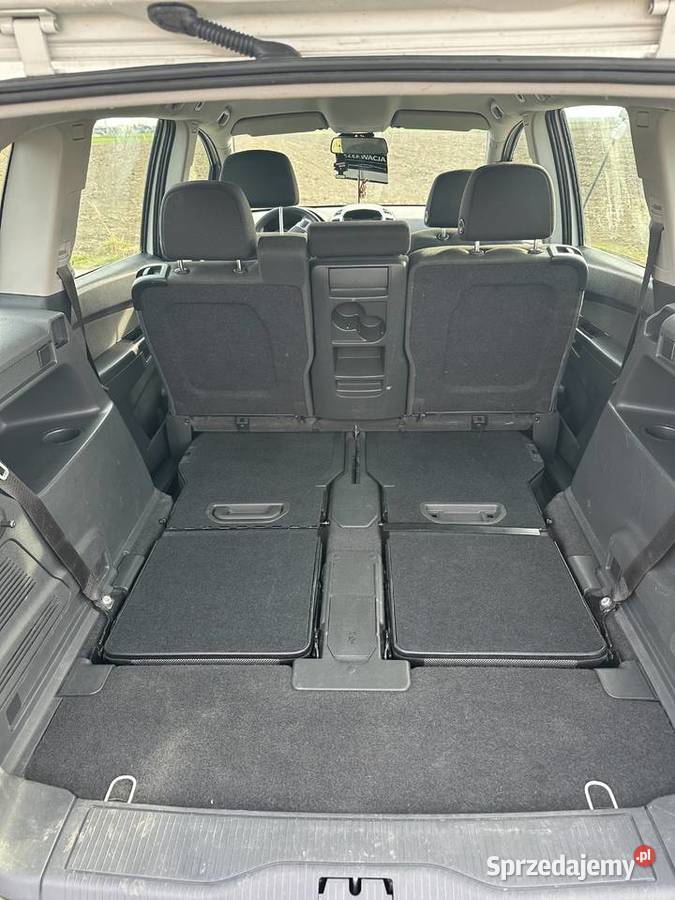 Opel Zafira B 2013 7 osób 17 D 222 Przebiegu nieuszkodzony Oława