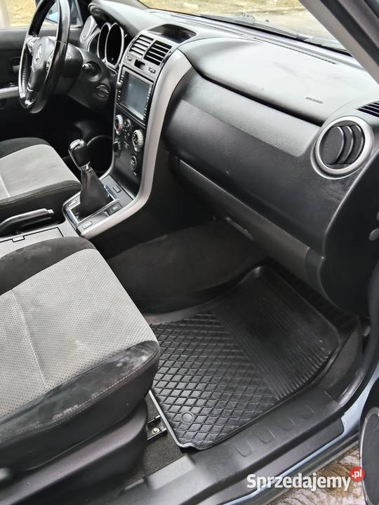 Sprzedam śliczną Suzuki grand vitare Osiek Grodkowski