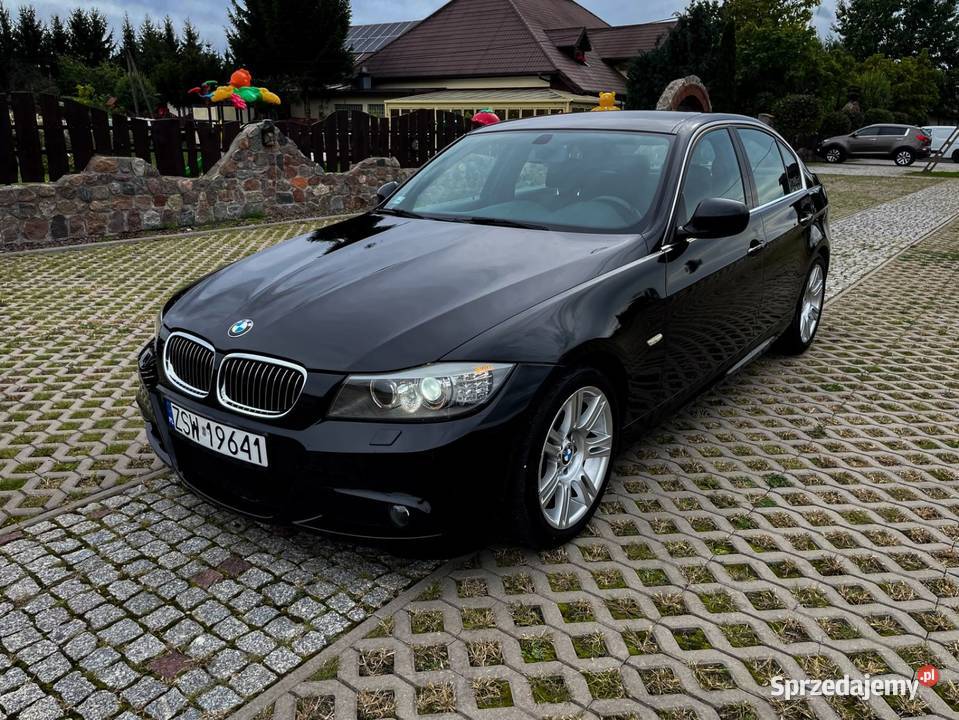 BMW Seria 3 MPakiet 143 Benzyna 2011 r LCI 215000km Toruń sprzedam