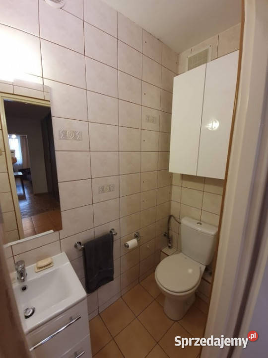 Bezpośrednio 3 niezależne pokoje z balkonem Warszawa