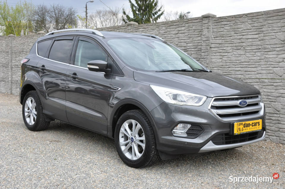 Ford Kuga 15 Turbo 120 Titanium Mały przebieg wspomaganie kierownicy Dąbrowa Górnicza sprzedam