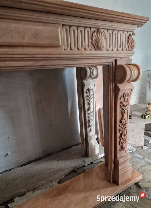 Obudowa kominkowa z marmuru portal marmur BIAŁY Luboń