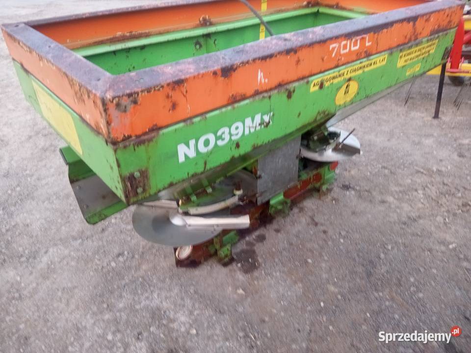 Rozsiewacz nawozów Brzeg N039 MX
