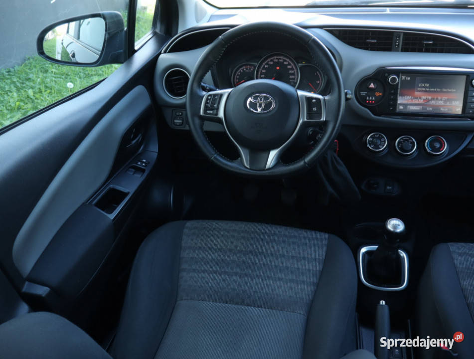 Toyota Yaris 10 VVTi bluetooth łódzkie Łódź