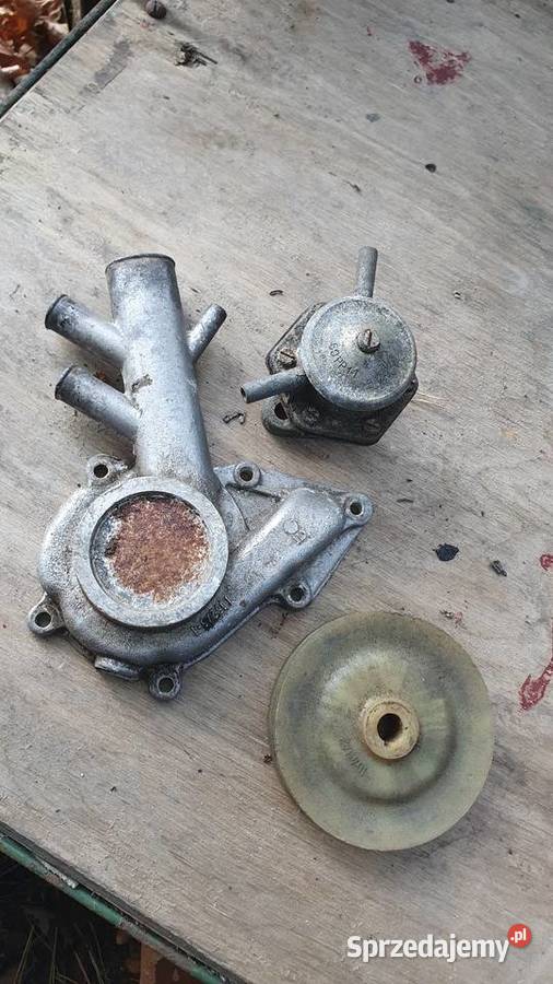 Obudowa korpus pompy wody Wartburg 353 koło mazowieckie Warszawa