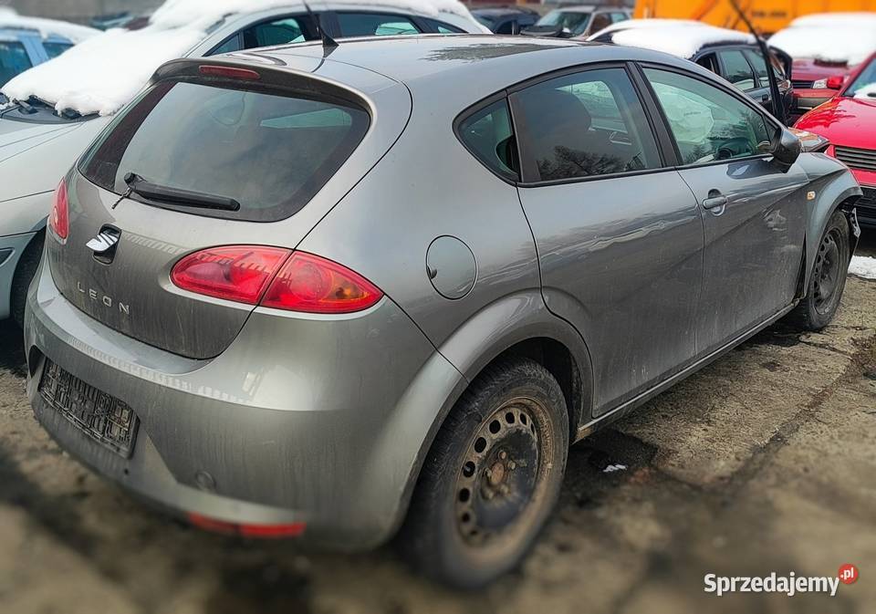 Seat Leon klapa tył Żywiec