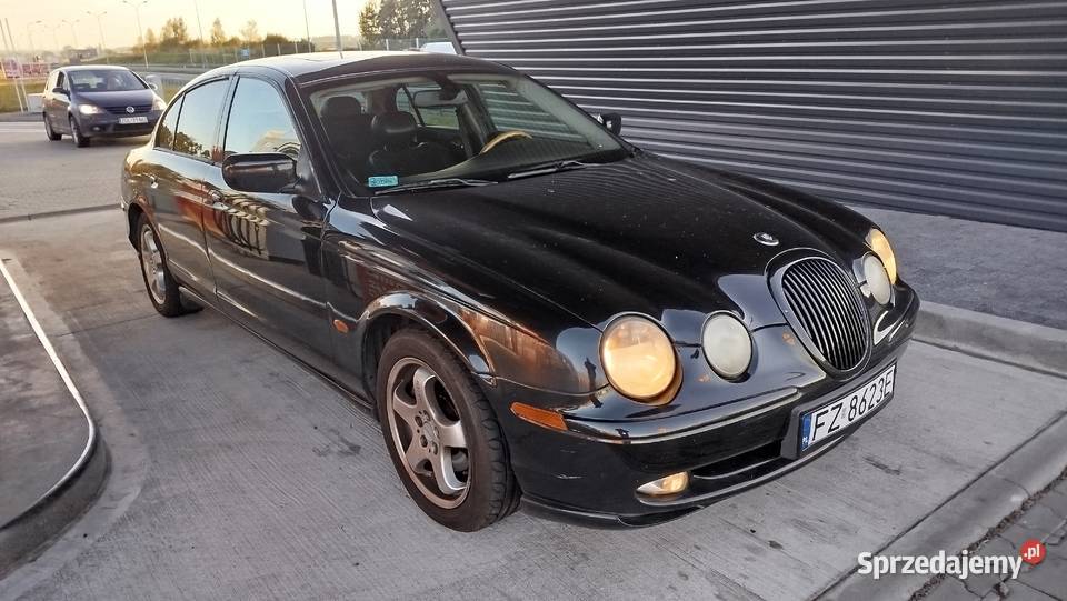 S type 40 V8 silnik szwajcarski zegarek Stargard