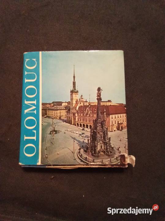 Olomuc w trzech językach angielskim czeskim i mazowieckie