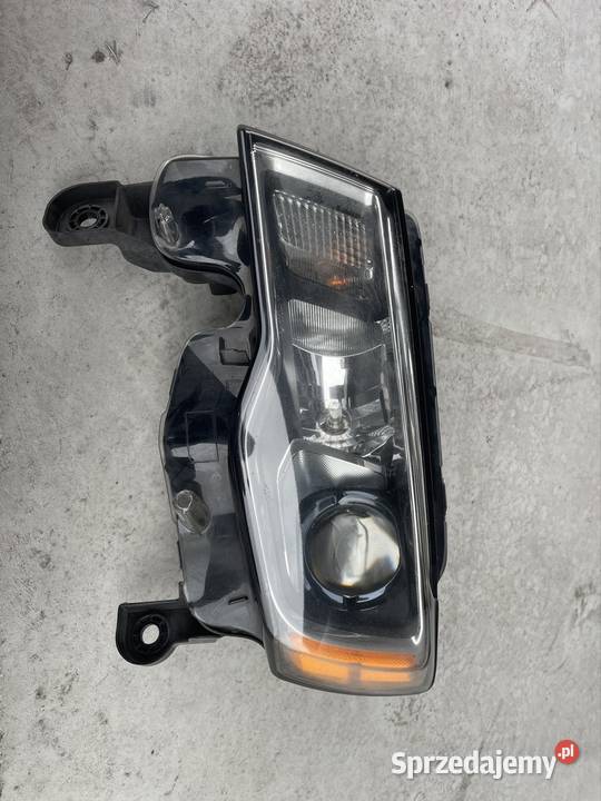 Lampa przód jeep grand cherokee wk2 lift 2018 lubelskie Zamość