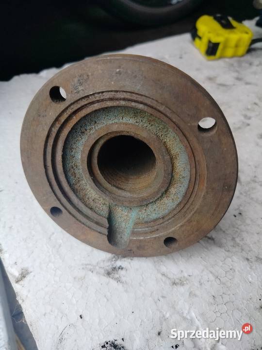 Pokrywa łożyska walka sprzęgłowego żuk Pszczyna