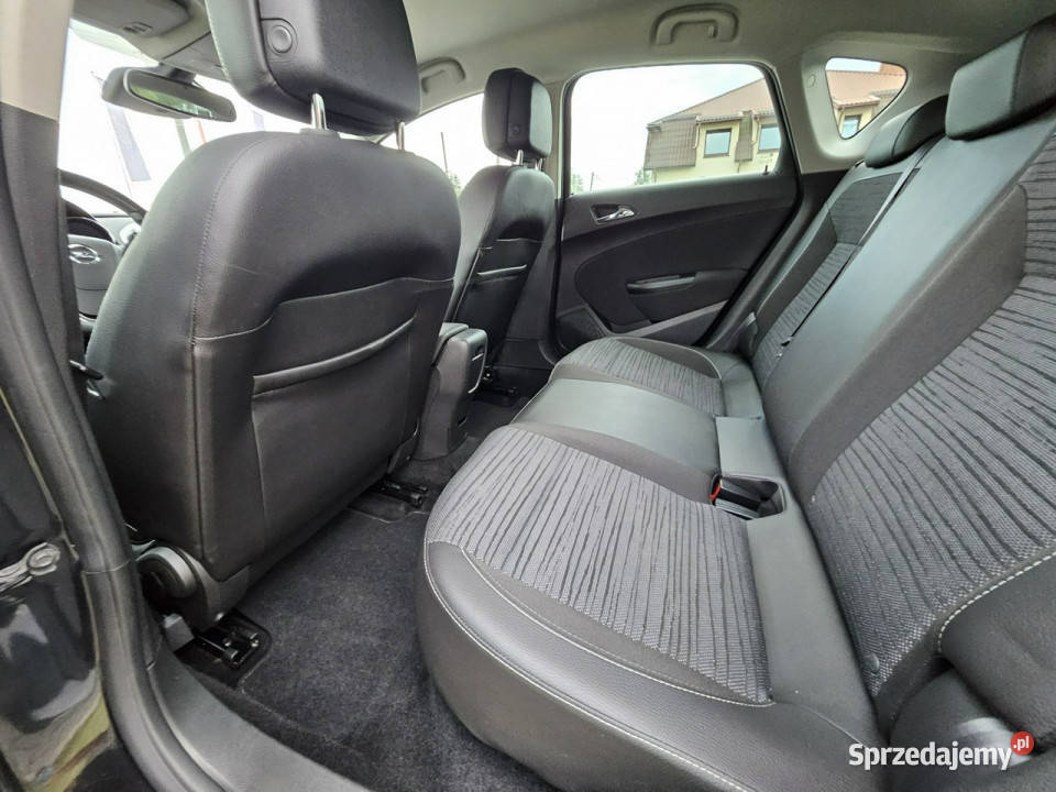 Opel Astra Navi pół skóra niski przebieg grzane kurtyny powietrzne Astra mazowieckie Warszawa