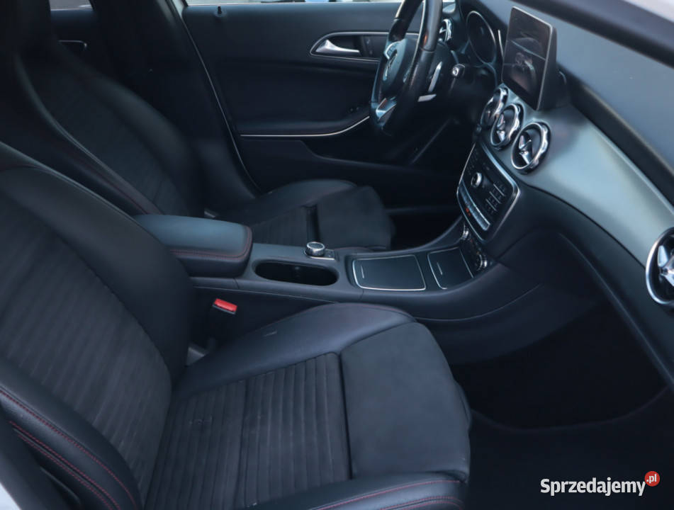Mercedes GLA GLA 220 4MATIC klimatyzacja Lublin