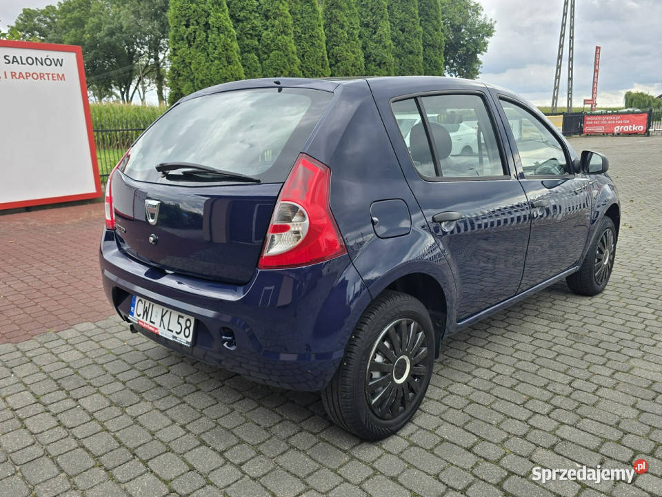 Dacia Sandero 12 75 Benzyna Jeden właściciel 10 niebieski Nasiegniewo
