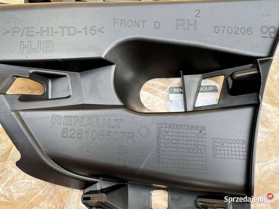 Kratka wlot powietrza prawa rh renault captur II Sieraków