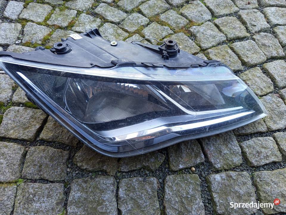 Reflektor prawy Leon 3 orginalny valeo Rzeszów