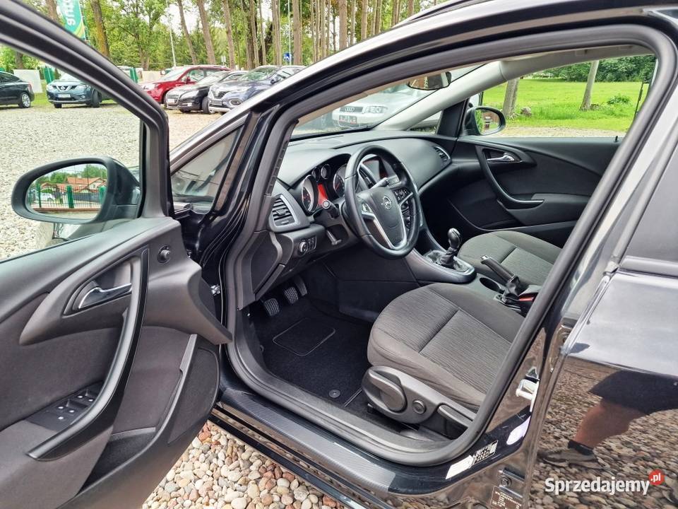 Opel Astra J Kombi Lifcie 16 Diesel Bogate poduszka powietrzna
