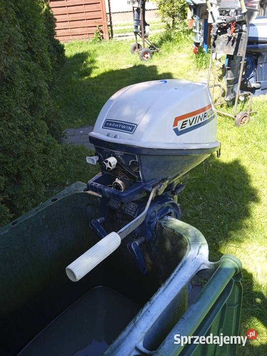 Silnik zaburtowy Johnson Evinrude 4 Tłuszcz