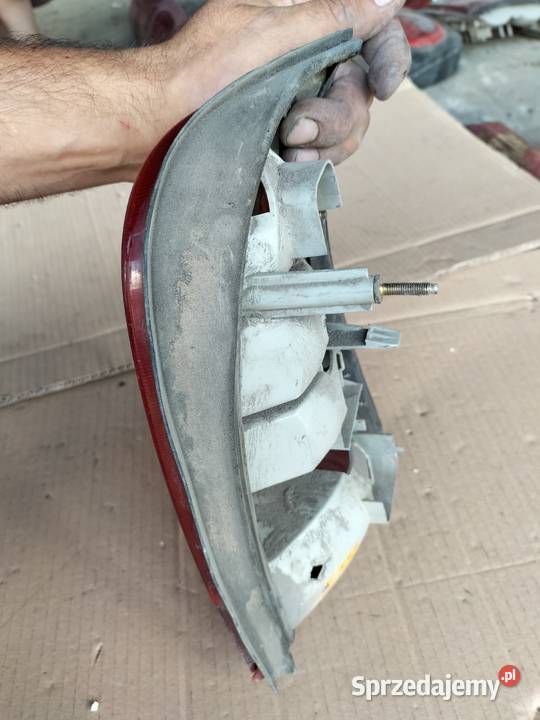 Opel Vectra B kombi LAMPA TYŁ TYLNA LEWA lampy tylne Kamień-Kolonia