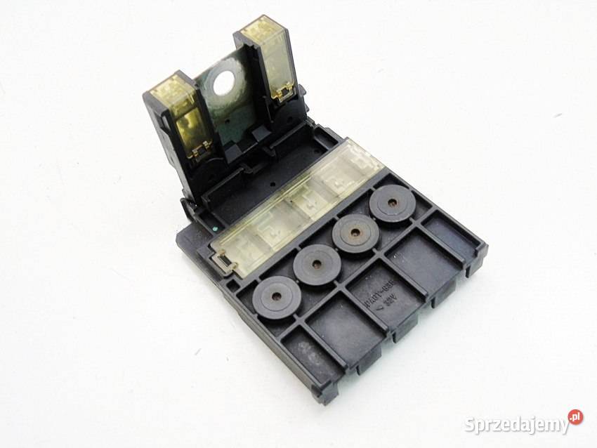 BEZPIECZNIKI KLEMY AKUMULATORA 13 15 16V Sosnowiec