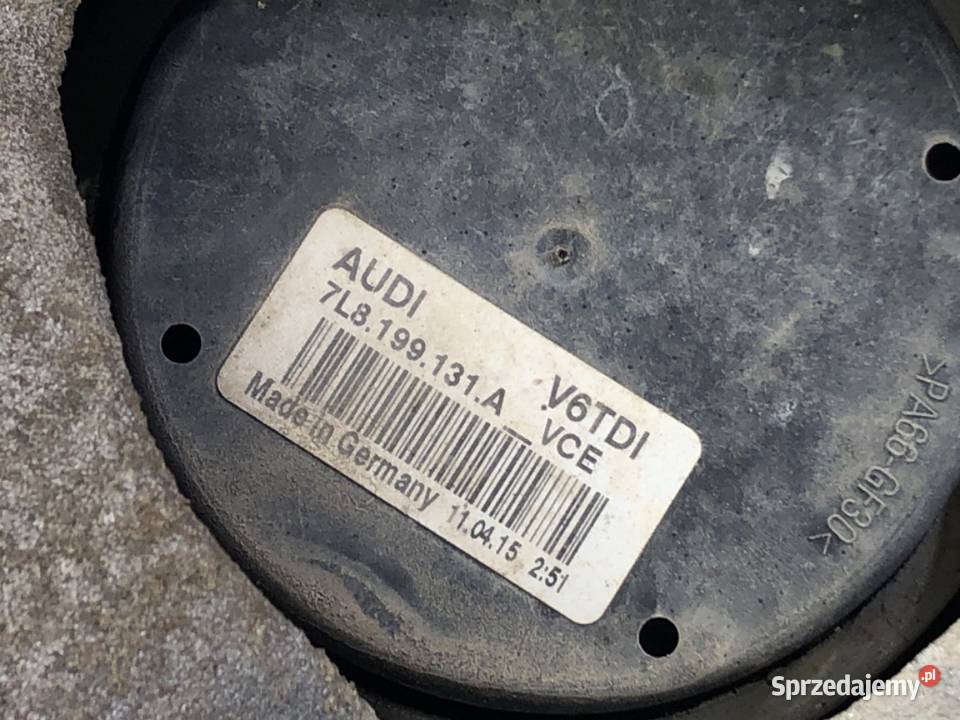 BELKA POD SILNIK AUDI Q7 4L 30 272 7P0199207