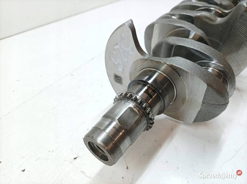 WAŁ KORBOWY 0463465710 13 PHEV HYBRID Alfa Romeo