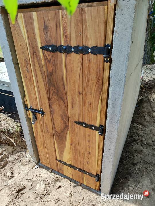 Drzwi drewniane dębowe do piwmicy półokrągłe Wierzbica sprzedam