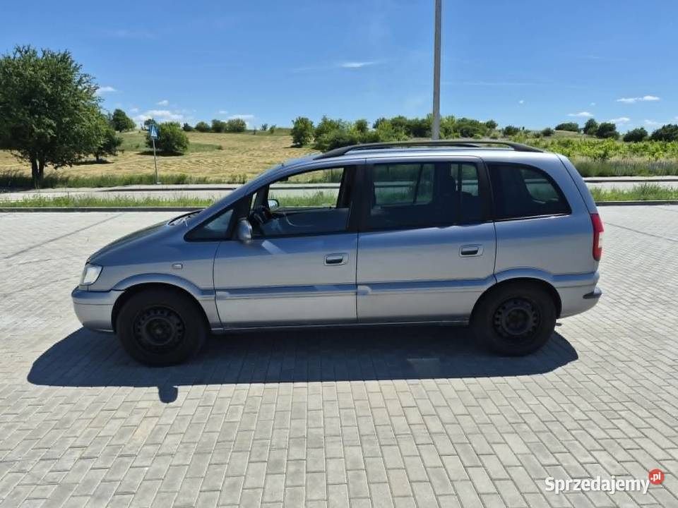 ZAFIRA Z GAZEM 2003r manualna Grajewo sprzedam