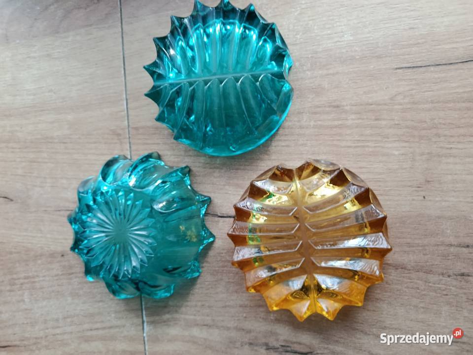 Popielniczki Ząbkowice 2 sztuki i miseczka Pozostałe zachodniopomorskie Choszczno