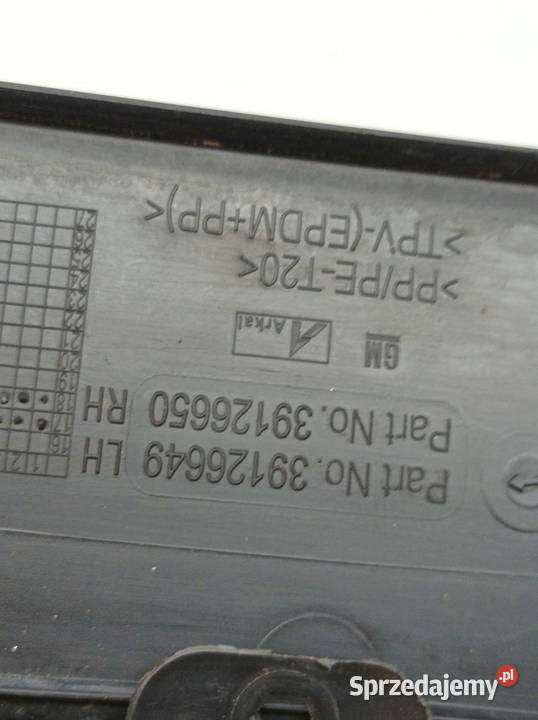 PODSZYBIE GÓRNE PLASTIKOWE EU 39126649 Opel Motoryzacja