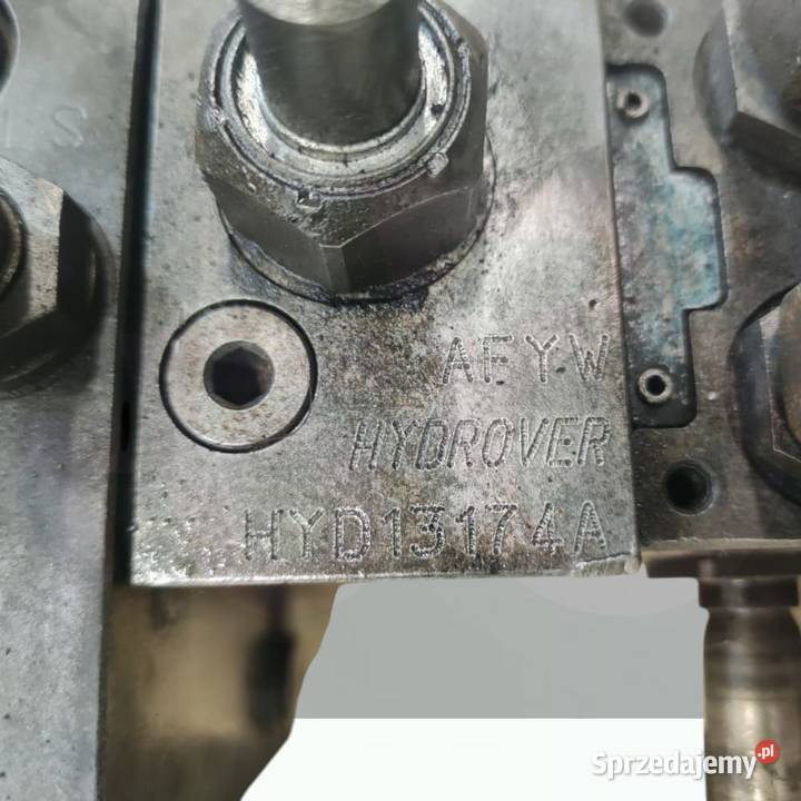 Rozdzielacz hydrauliczny 200033054068 Bucher Wilkowo sprzedam