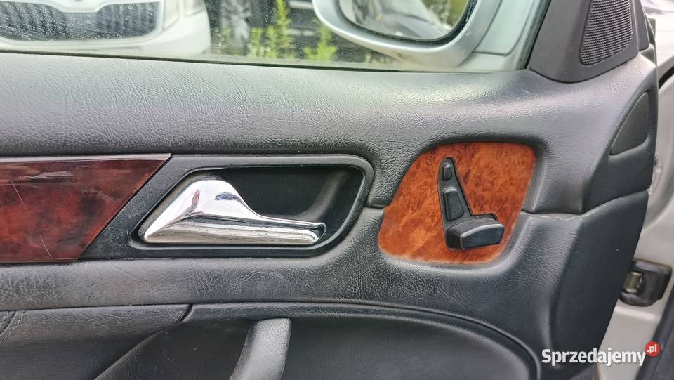 CLK320 32l 218 Klimatyzacja Skóra Podgrzewanie Warszawa