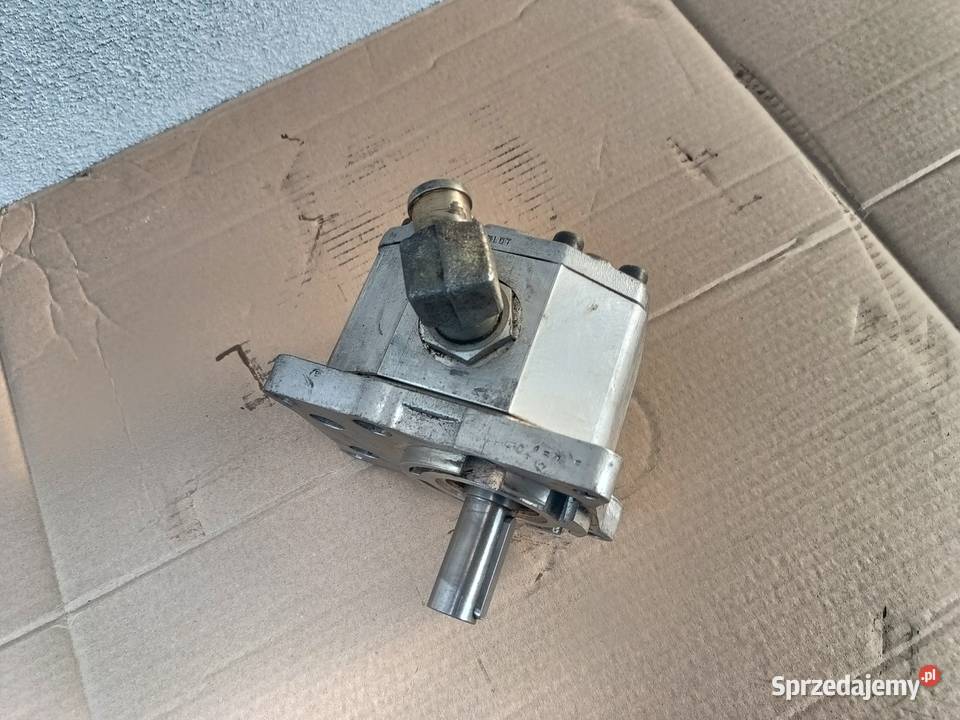 Pompa hydrauliczna do wywrotu star Głowno sprzedam
