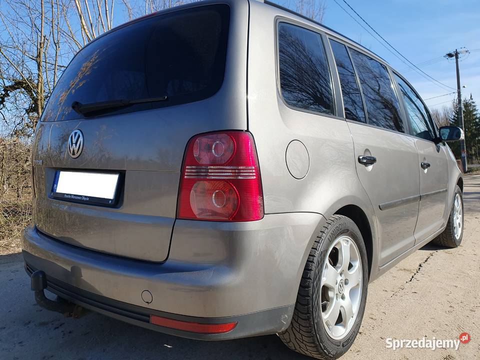 Vw Touran 16 LPG Hak Ks serwis Góra Kalwaria sprzedam