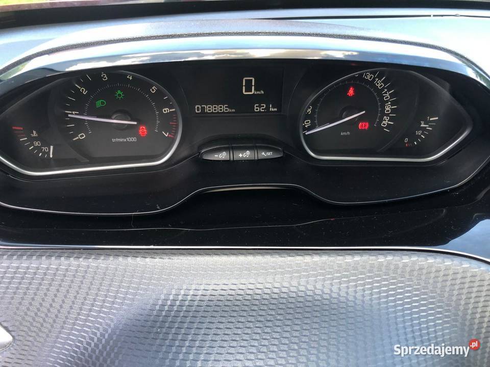 Peugeot 3008 II 12 l 130 MANUAL Skrudzina