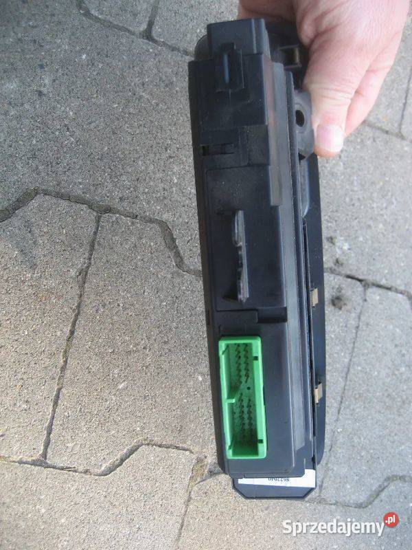 volvo s80 9803r przełącznik włącznik szyby przód osobowe Rakoniewice sprzedam
