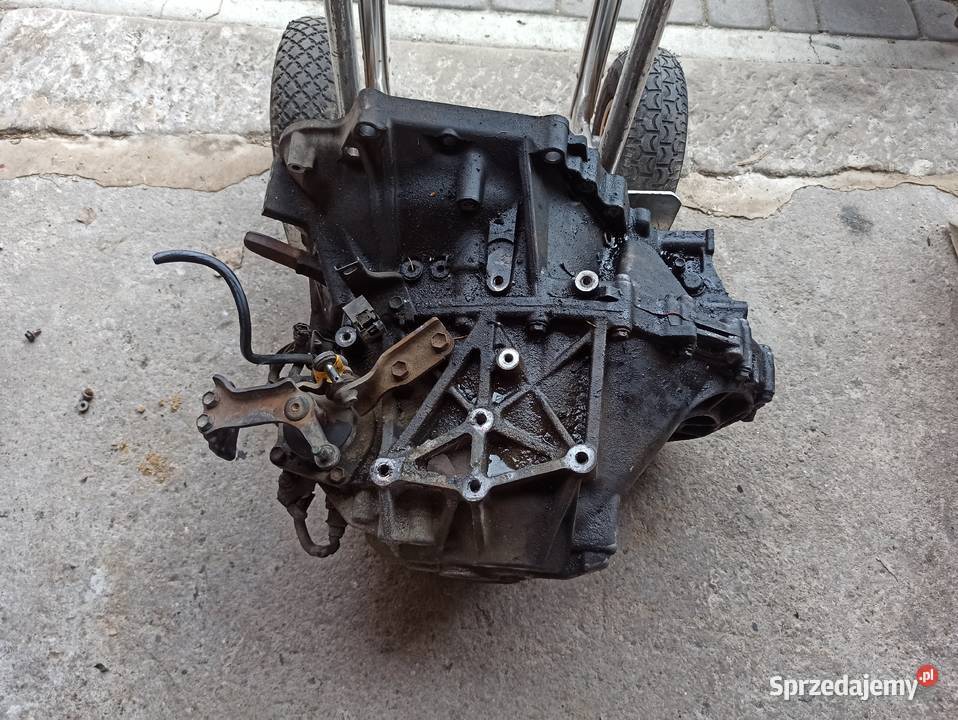 Toyota Avensis T25 Lift 20 D4D Skrzynia biegów Bolesławiec
